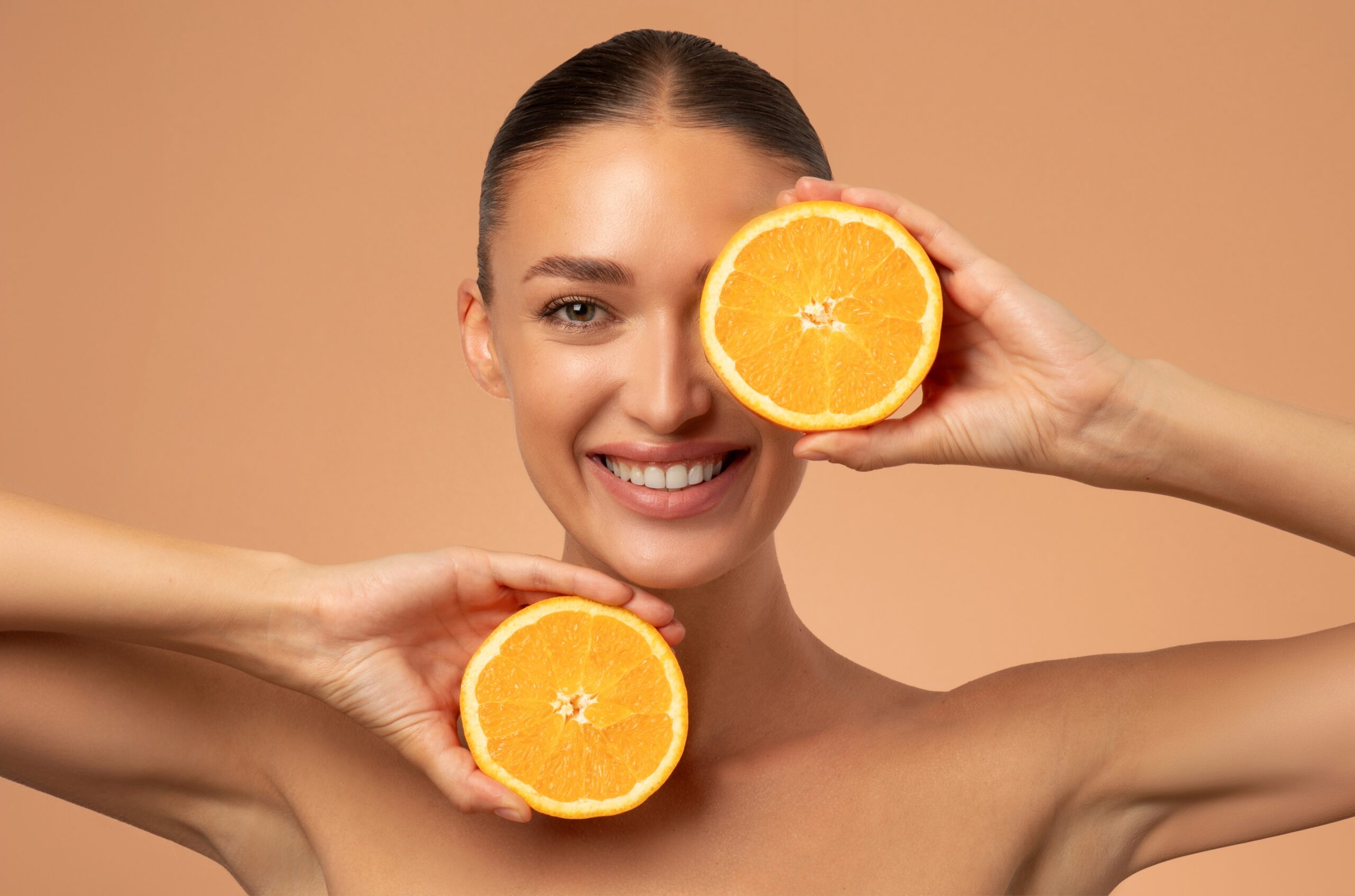 Natural,Vitamin,C,For,Skincare.,Happy,Woman,With,Organic,Slices