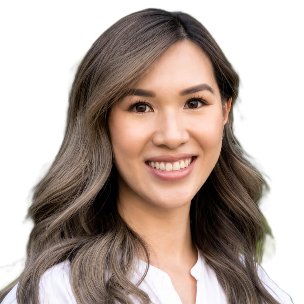 Tracy Ngo MD 5x7 1